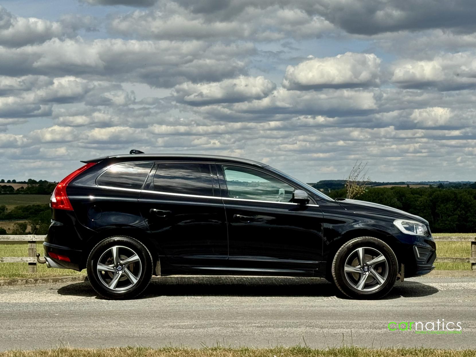 Volvo XC60 2.4 D5 R-Design Lux Nav SUV 5dr Diesel Geartronic AWD Euro 5 (215 ps)