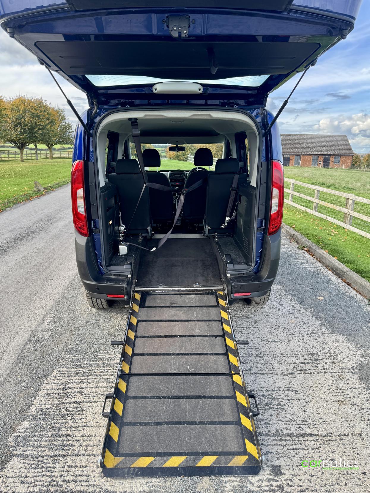 Fiat Doblo 1.4 Pop MPV 5dr Petrol Manual Euro 6 (s/s) (95 bhp)