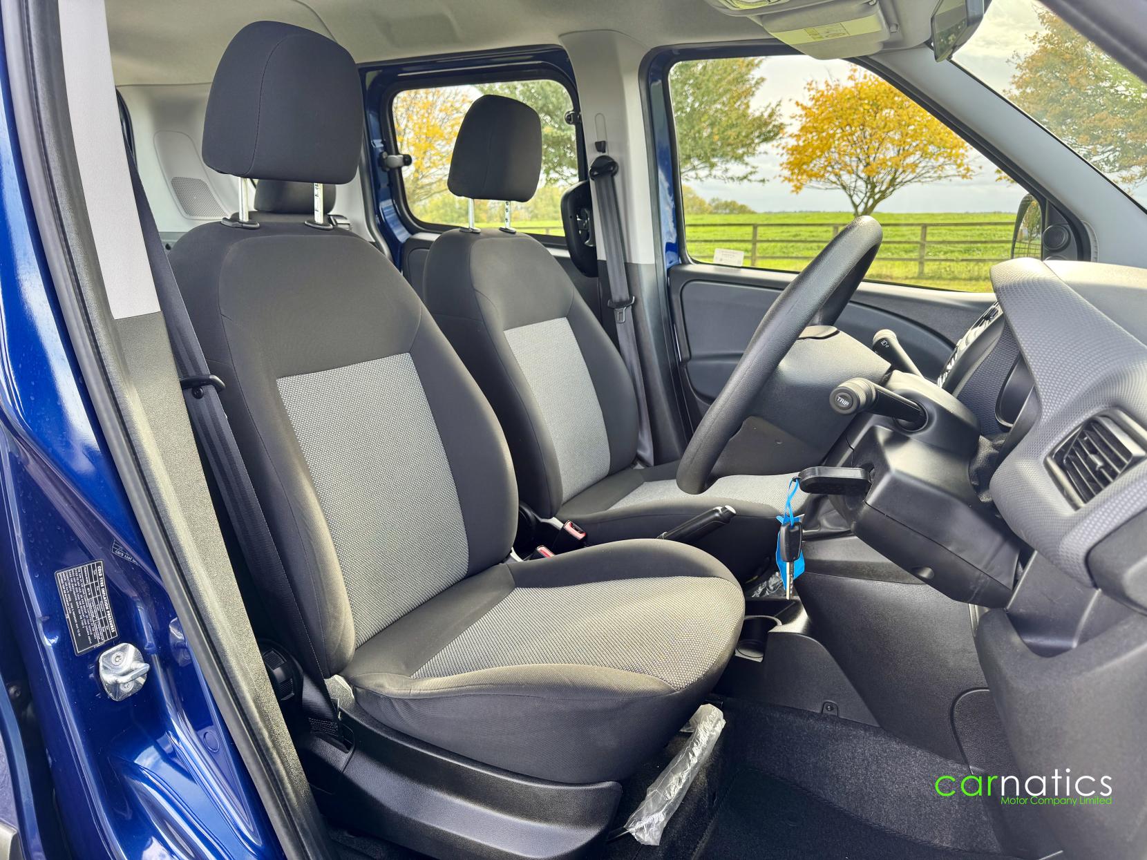 Fiat Doblo 1.4 Pop MPV 5dr Petrol Manual Euro 6 (s/s) (95 bhp)