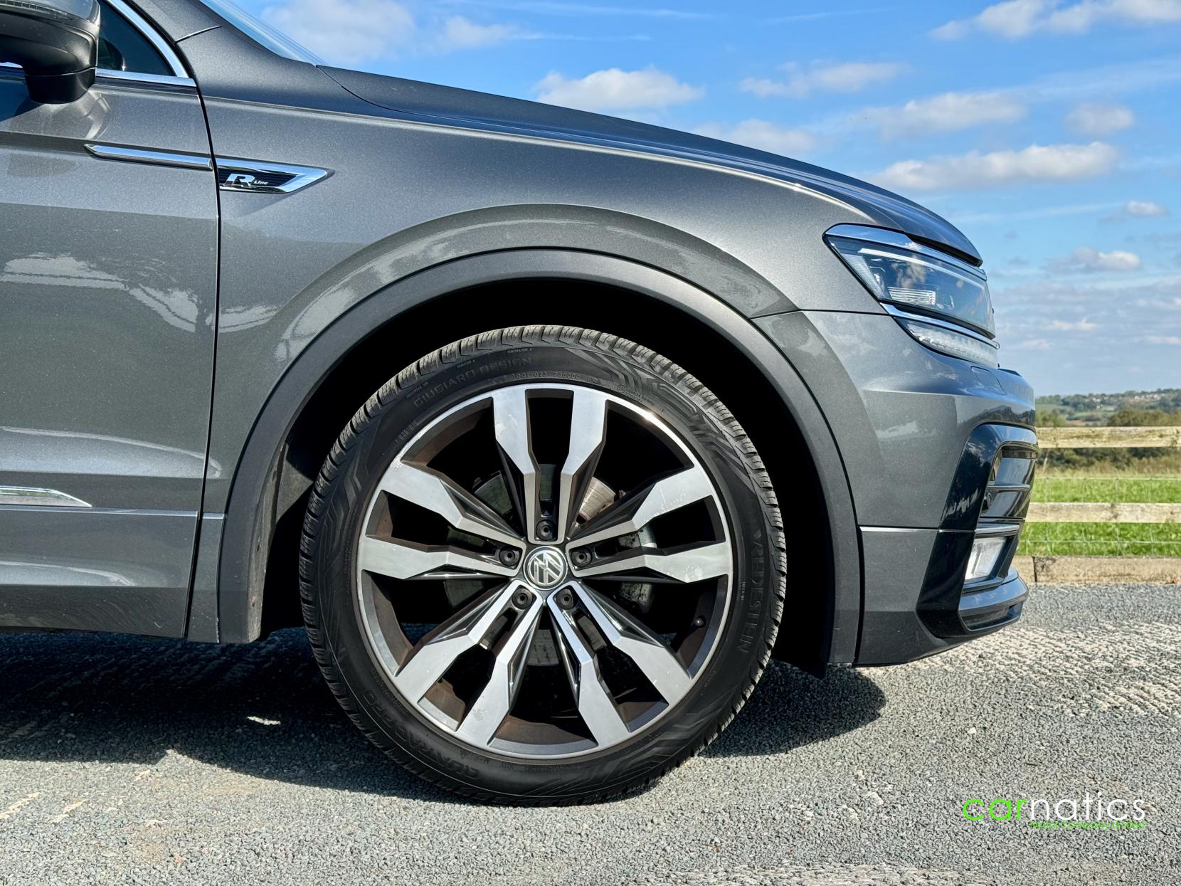 Volkswagen Tiguan 2.0 TDI BlueMotion Tech R-Line SUV 5dr Diesel DSG 4Motion Euro 6 (s/s) (150 ps)