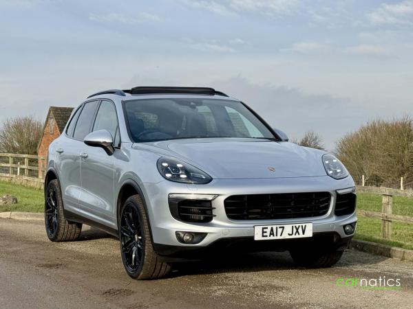 Porsche Cayenne 4.2 TD V8 S SUV 5dr Diesel TiptronicS 4WD Euro 6 (s/s) (385 ps)