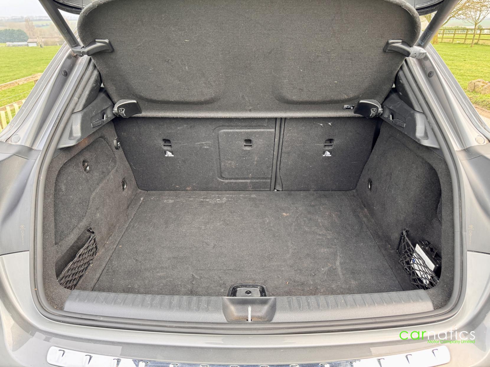 Mercedes-Benz GLA 2.1 GLA200d AMG Line SUV 5dr Diesel 7G-DCT Euro 6 (s/s) (136 ps)