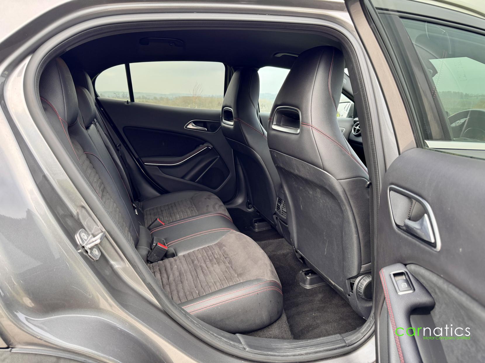 Mercedes-Benz GLA 2.1 GLA200d AMG Line SUV 5dr Diesel 7G-DCT Euro 6 (s/s) (136 ps)