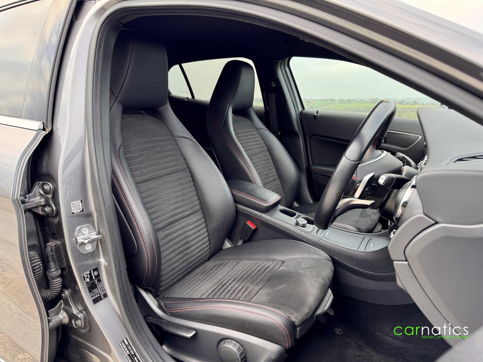 Mercedes-Benz GLA 2.1 GLA200d AMG Line SUV 5dr Diesel 7G-DCT Euro 6 (s/s) (136 ps)