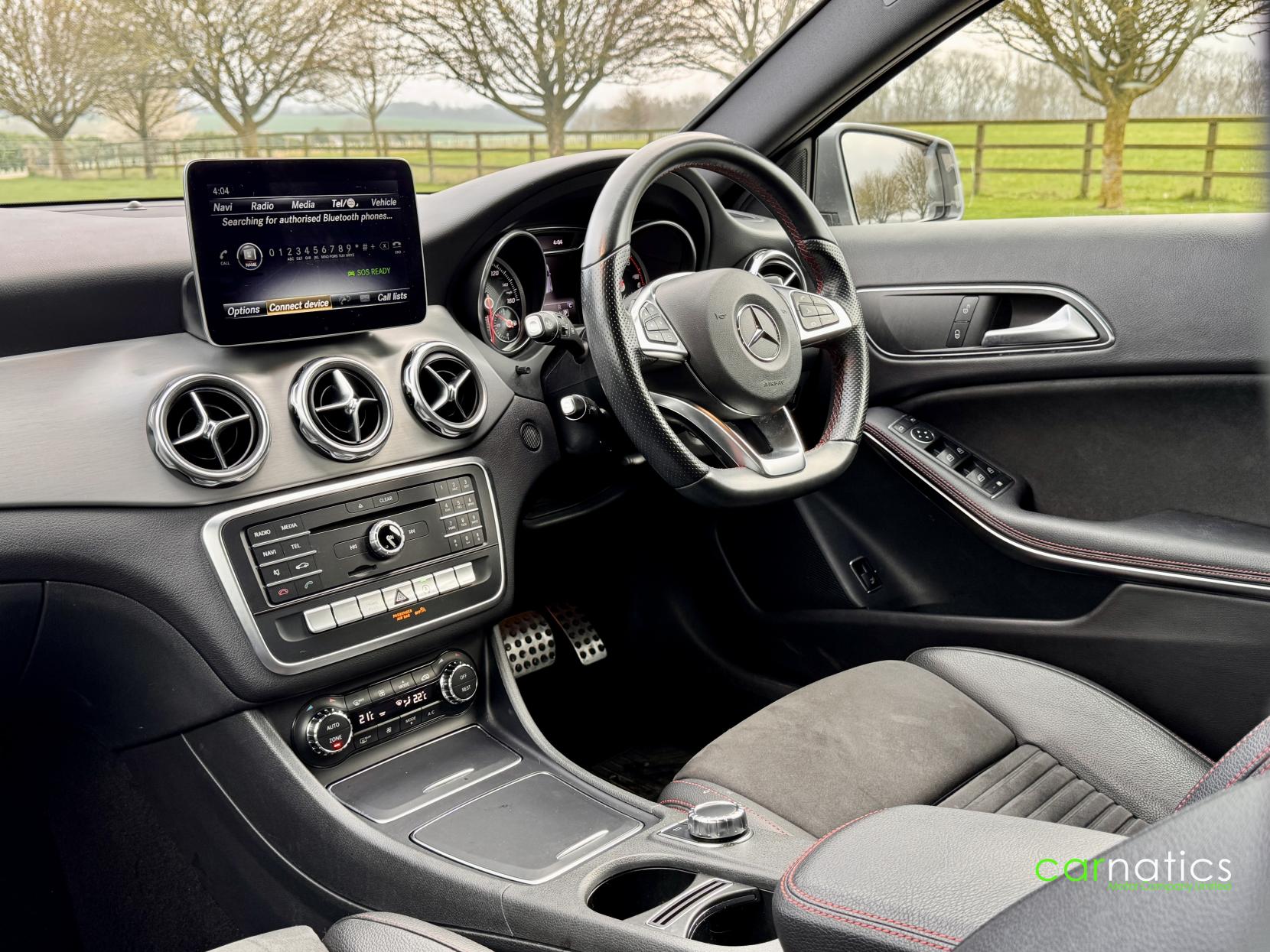 Mercedes-Benz GLA 2.1 GLA200d AMG Line SUV 5dr Diesel 7G-DCT Euro 6 (s/s) (136 ps)