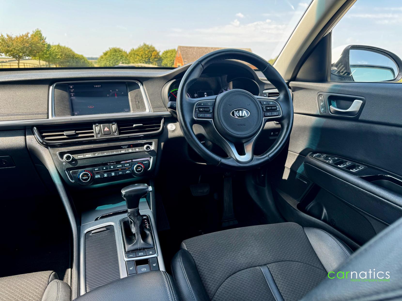 Kia Optima 2.0h GDi 9.8kWh Saloon 4dr Petrol Plug-in Hybrid Auto Euro 6 (202 bhp)