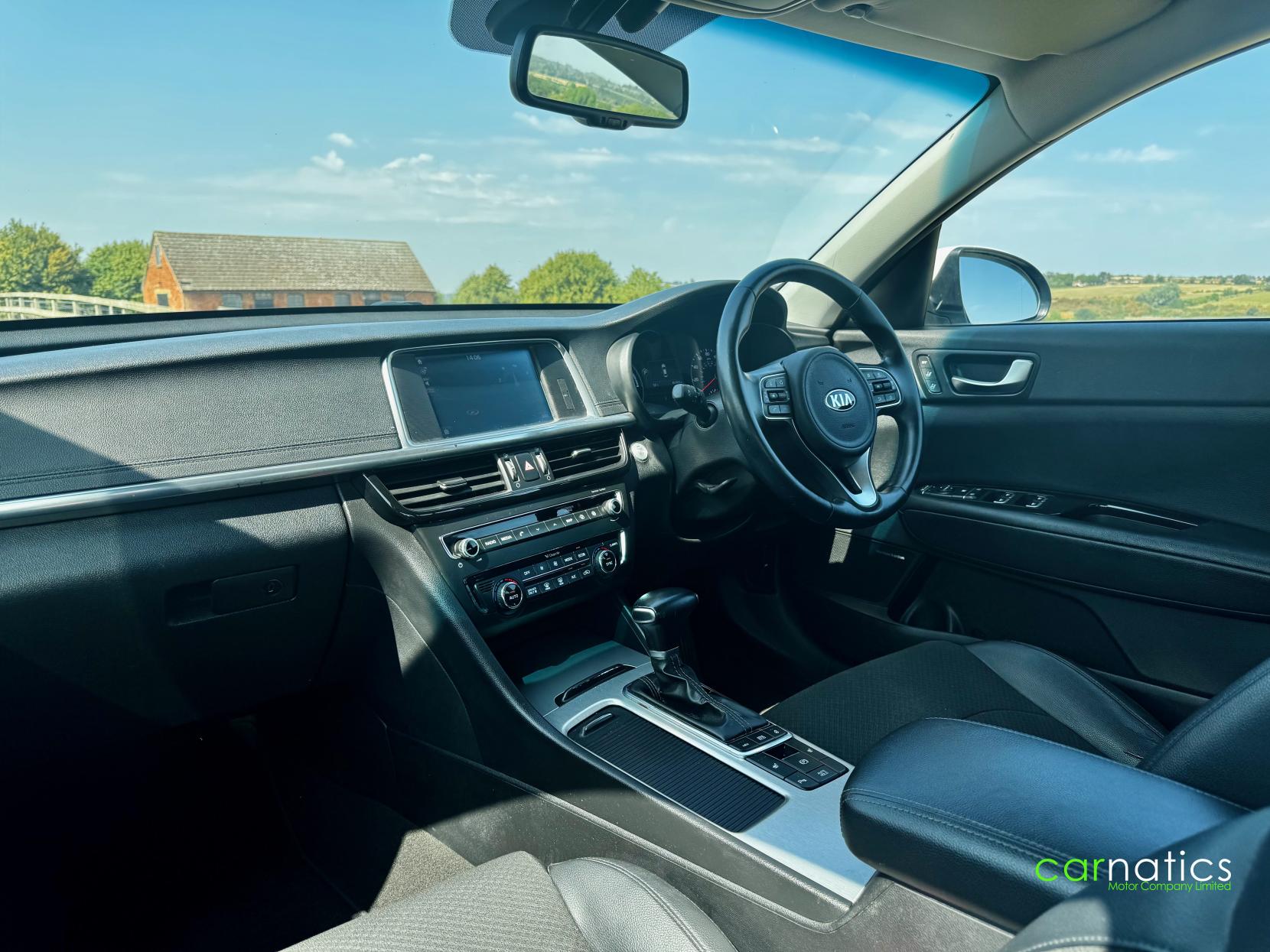 Kia Optima 2.0h GDi 9.8kWh Saloon 4dr Petrol Plug-in Hybrid Auto Euro 6 (202 bhp)