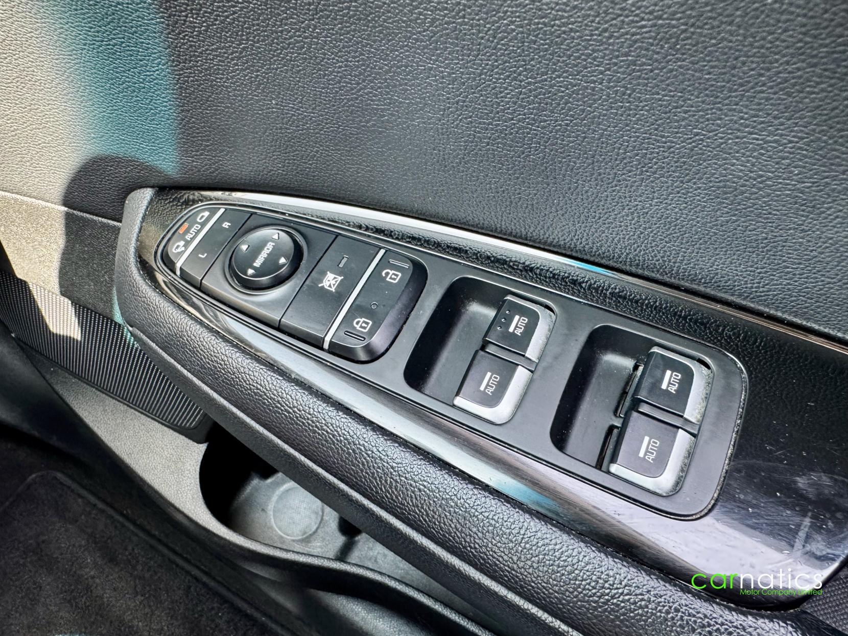 Kia Optima 2.0h GDi 9.8kWh Saloon 4dr Petrol Plug-in Hybrid Auto Euro 6 (202 bhp)