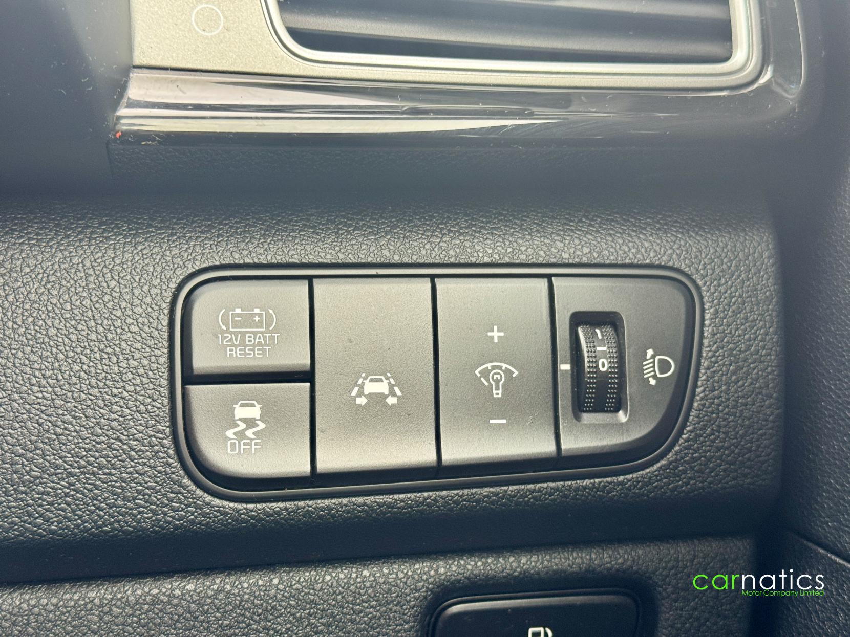 Kia Niro 1.6h GDi GPF 3 SUV 5dr Petrol Hybrid DCT Euro 6 (s/s) ( 16in Alloy) (139 bhp)