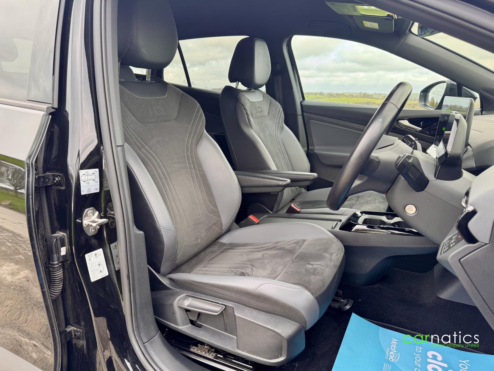 Volkswagen ID.4 Pro 77kWh Match SUV 5dr Electric Auto 4Motion (286 ps)