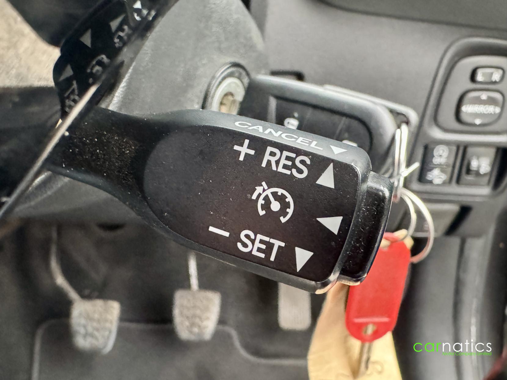 Toyota AYGO 1.0 VVT-i x-play Hatchback 5dr Petrol Manual Euro 6 (s/s) (71 ps)