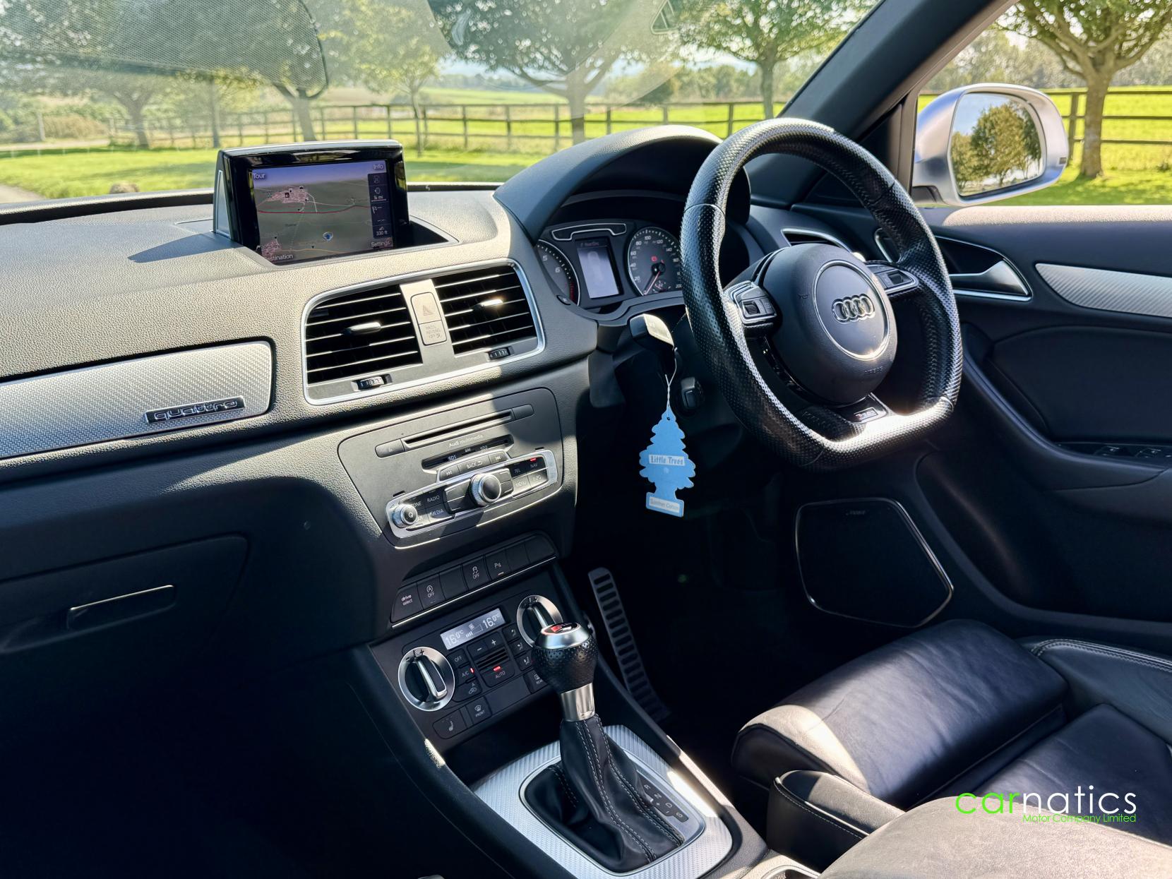 Audi RS Q3 2.5 TFSI SUV 5dr Petrol S Tronic quattro Euro 5 (s/s) (310 ps)