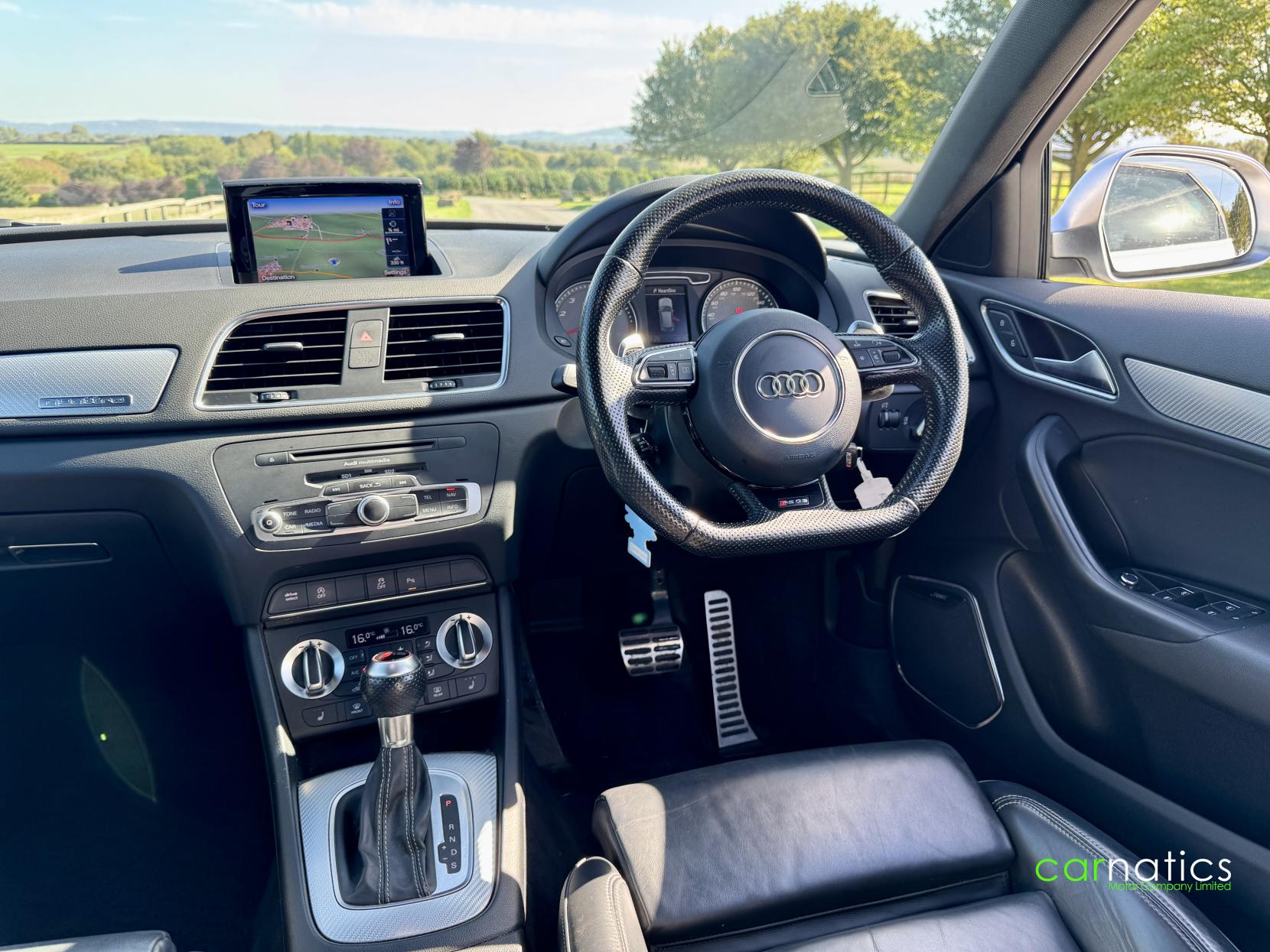 Audi RS Q3 2.5 TFSI SUV 5dr Petrol S Tronic quattro Euro 5 (s/s) (310 ps)