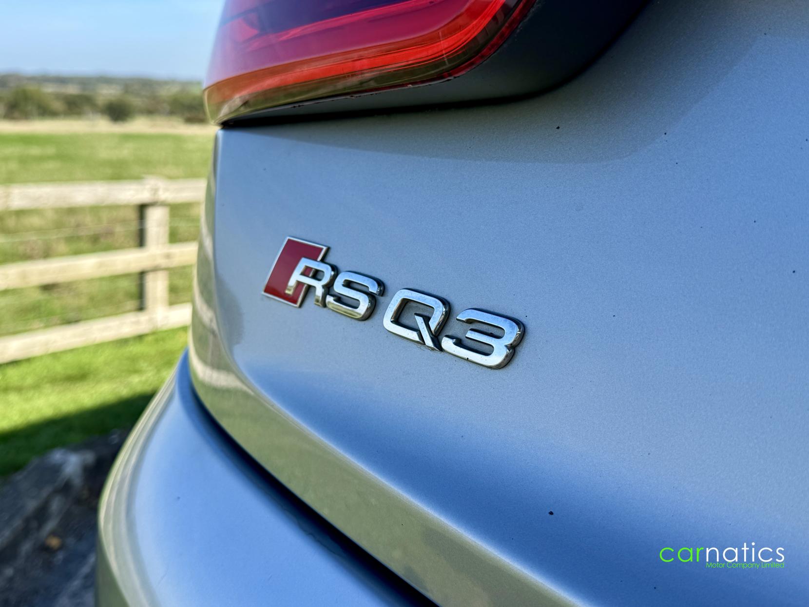 Audi RS Q3 2.5 TFSI SUV 5dr Petrol S Tronic quattro Euro 5 (s/s) (310 ps)