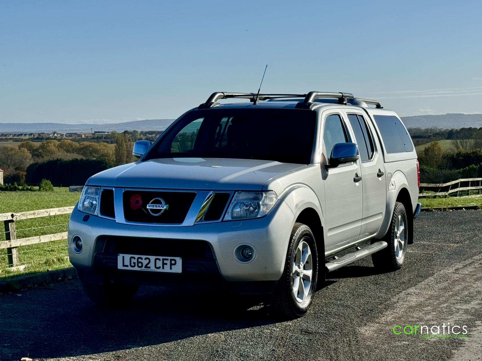 Nissan Navara 2.5 dCi Tekna Pickup Double Cab 4dr Diesel Auto 4WD Euro 5 (190 ps)