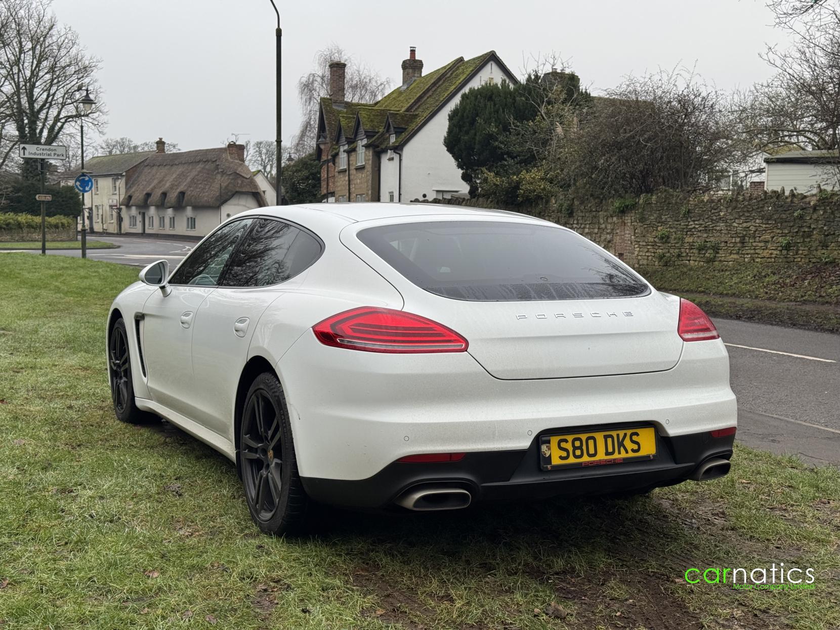 Porsche Panamera 3.0D V6 Hatchback 5dr Diesel TiptronicS Euro 5 (s/s) (250 ps)