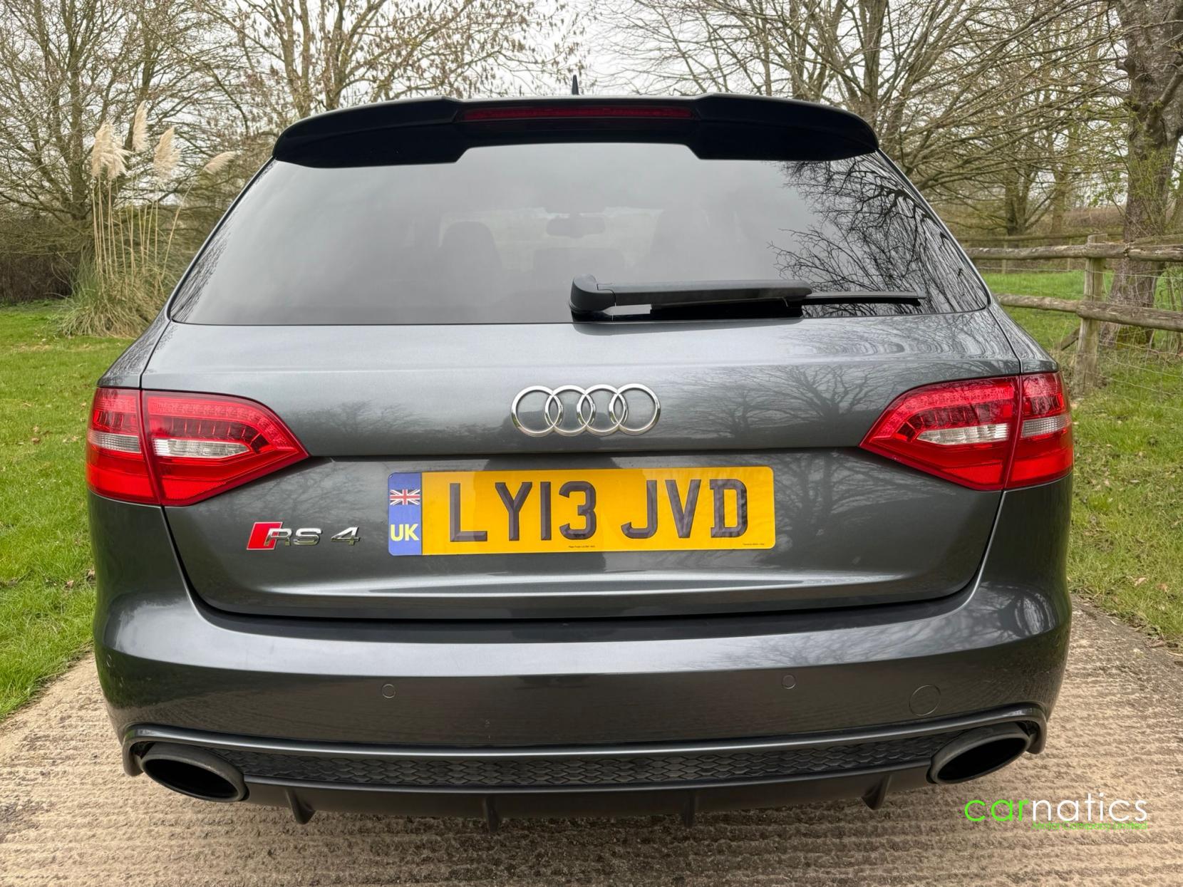 Audi RS4 Avant 4.2 FSI V8 Estate 5dr Petrol S Tronic quattro Euro 5 (450 ps)