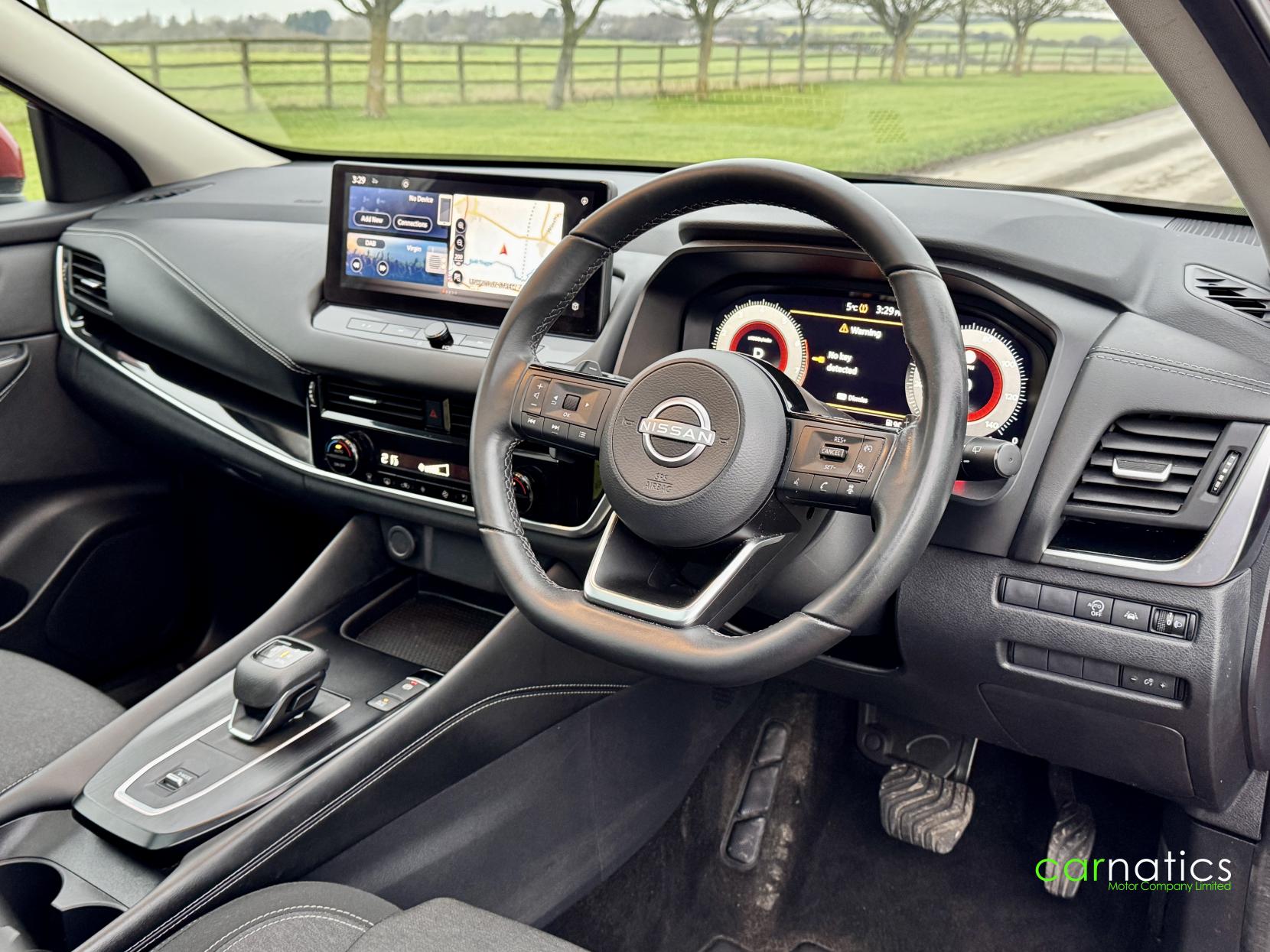 Nissan Qashqai 1.3 DIG-T MHEV N-Connecta SUV 5dr Petrol Hybrid XTRON Euro 6 (s/s) (158 ps)