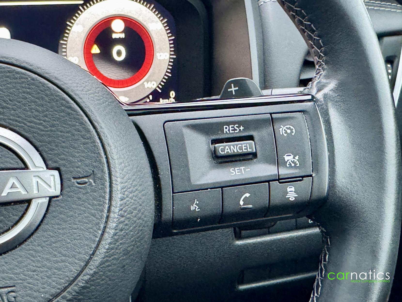 Nissan Qashqai 1.3 DIG-T MHEV N-Connecta SUV 5dr Petrol Hybrid XTRON Euro 6 (s/s) (158 ps)