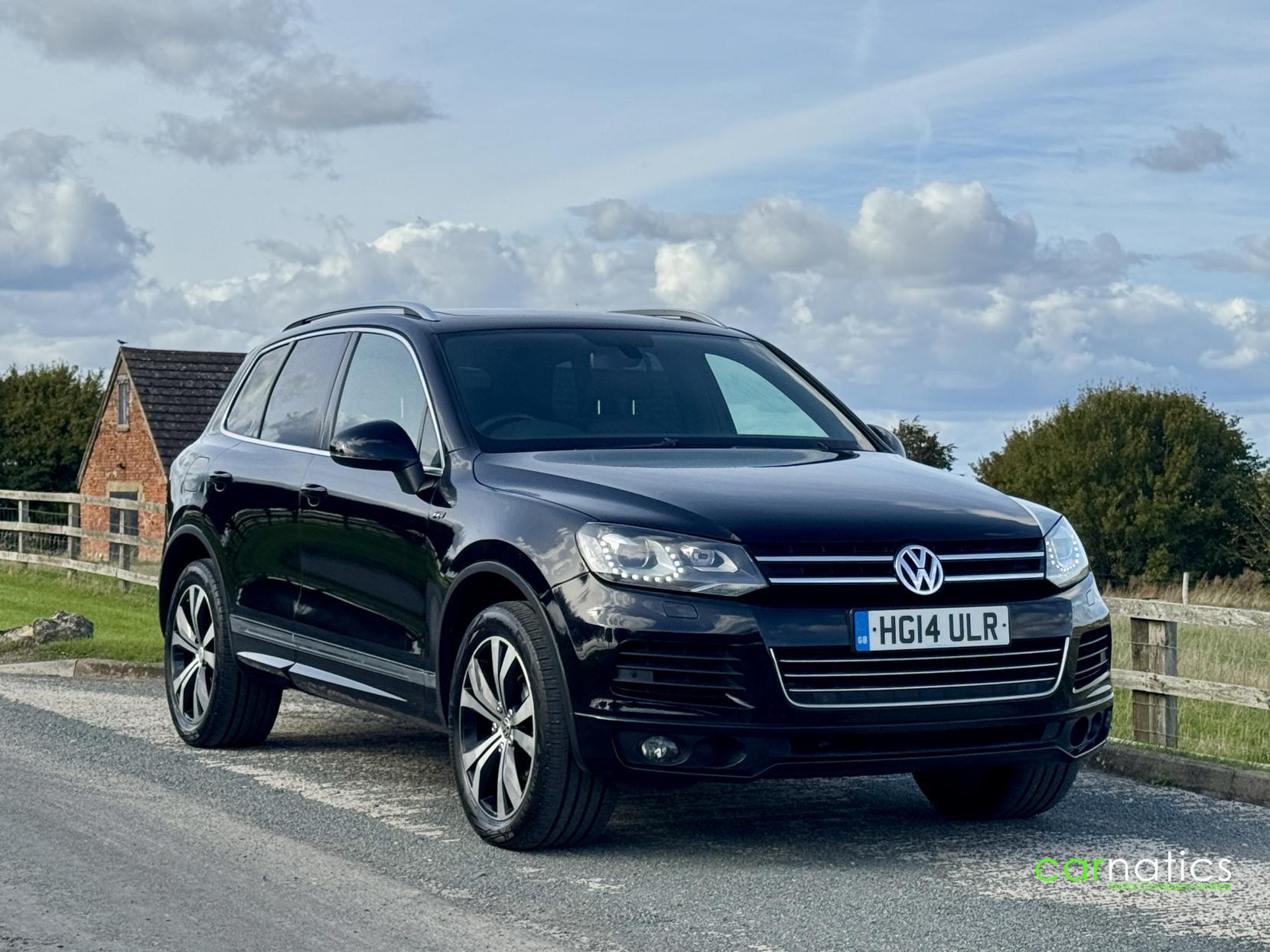 Volkswagen Touareg 3.0 TDI V6 BlueMotion Tech R-Line SUV 5dr Diesel Tiptronic 4WD Euro 5 (s/s) (245 ps)
