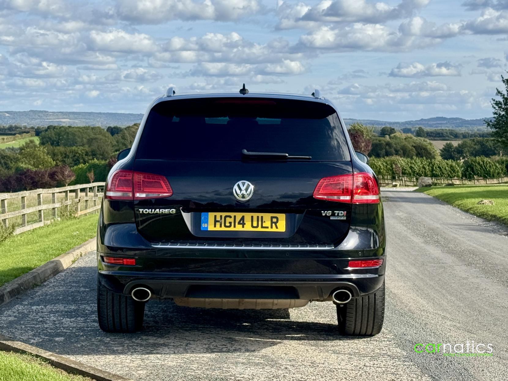 Volkswagen Touareg 3.0 TDI V6 BlueMotion Tech R-Line SUV 5dr Diesel Tiptronic 4WD Euro 5 (s/s) (245 ps)