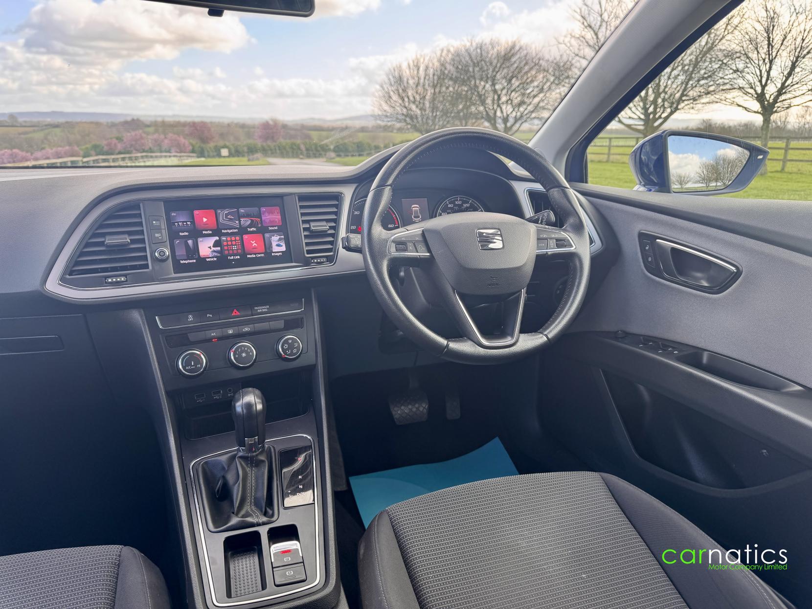 SEAT Leon 1.6 TDI SE Dynamic ST 5dr Diesel DSG Euro 6 (s/s) (115 ps)