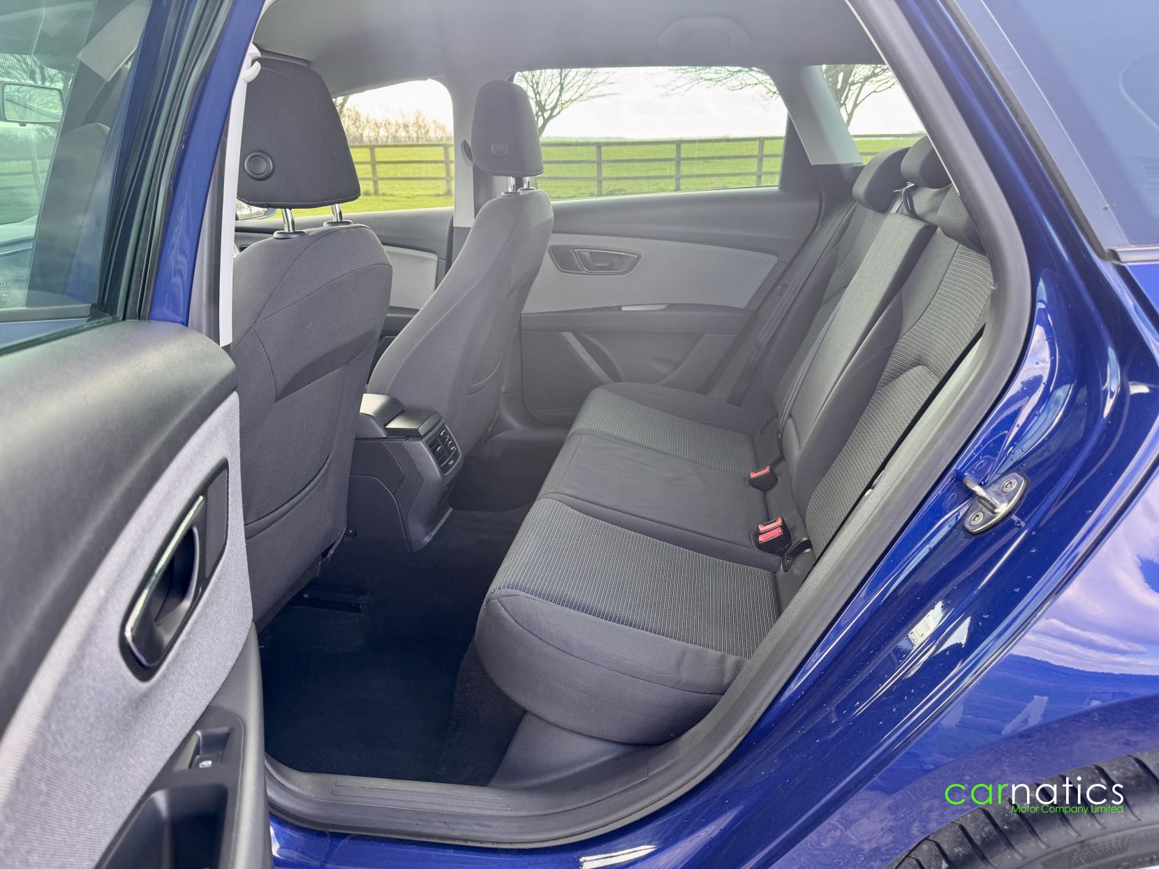 SEAT Leon 1.6 TDI SE Dynamic ST 5dr Diesel DSG Euro 6 (s/s) (115 ps)