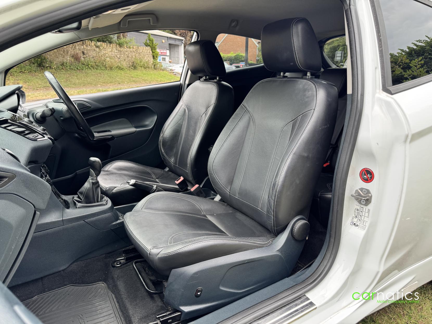 Ford Fiesta 1.6 Metal Hatchback 3dr Petrol Manual (139 g/km, 133 bhp)