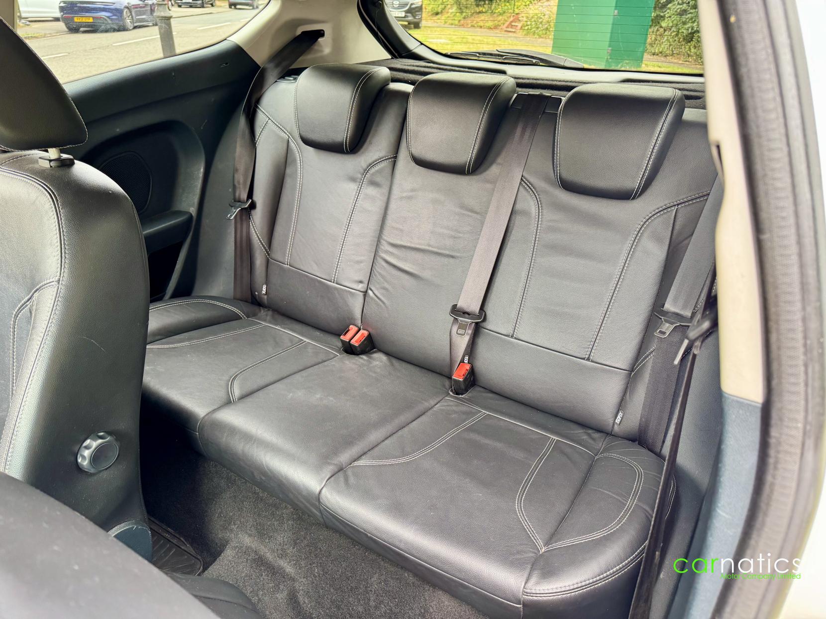 Ford Fiesta 1.6 Metal Hatchback 3dr Petrol Manual (139 g/km, 133 bhp)