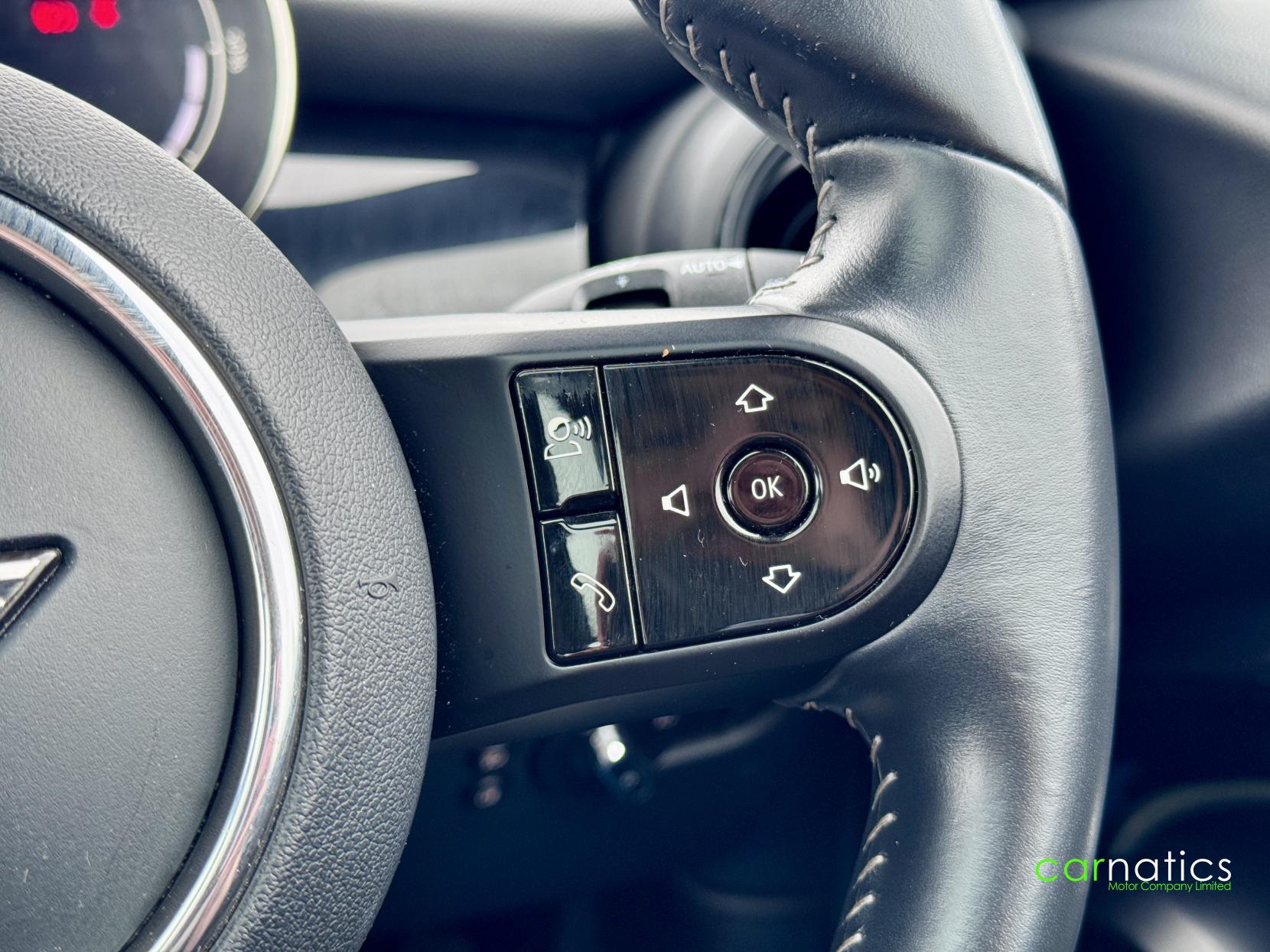 MINI Electric Hatch Cooper SE 32.6kWh Level 3 Hatchback 3dr Electric Auto (184 ps)