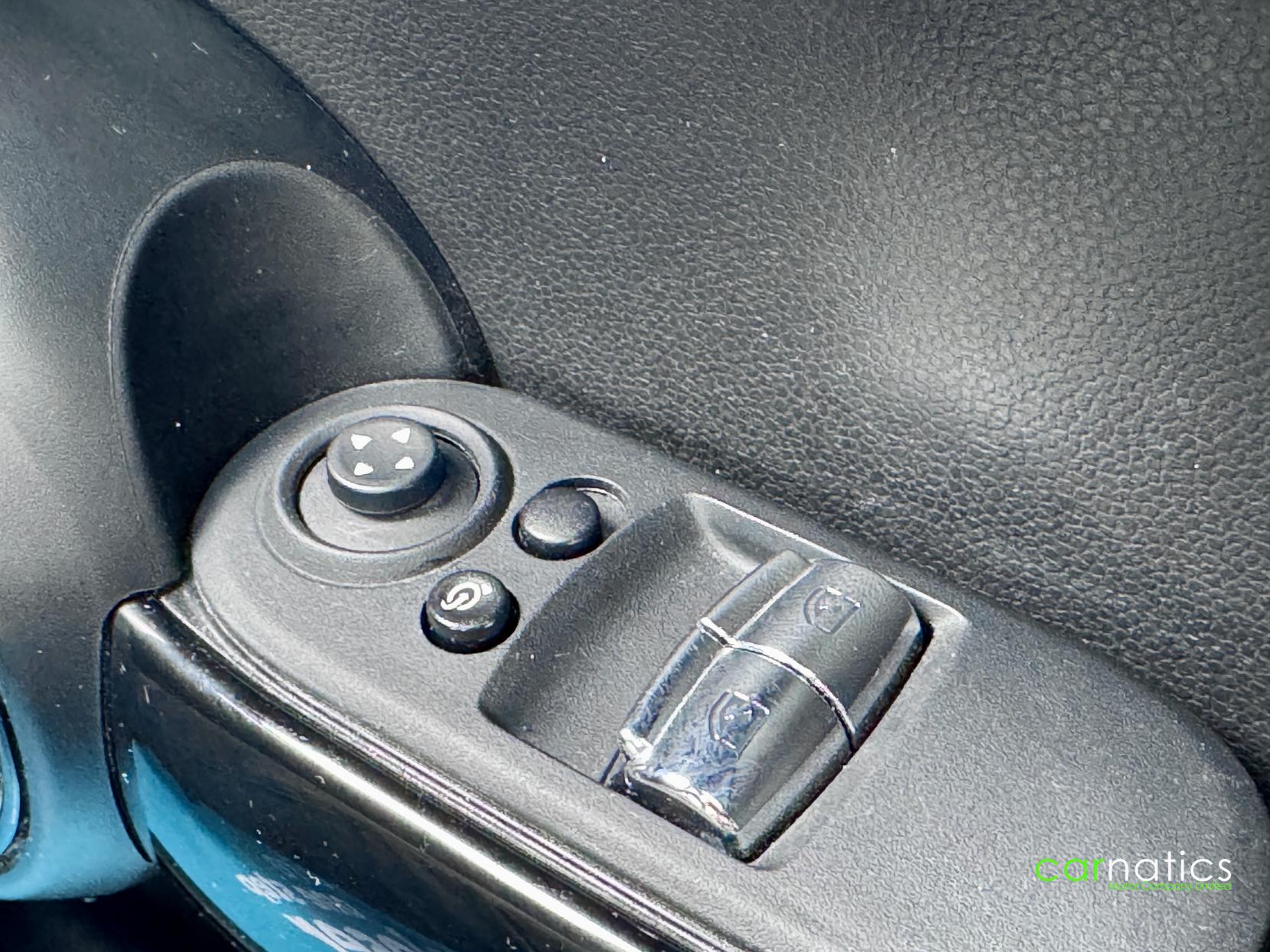 MINI Electric Hatch Cooper SE 32.6kWh Level 3 Hatchback 3dr Electric Auto (184 ps)