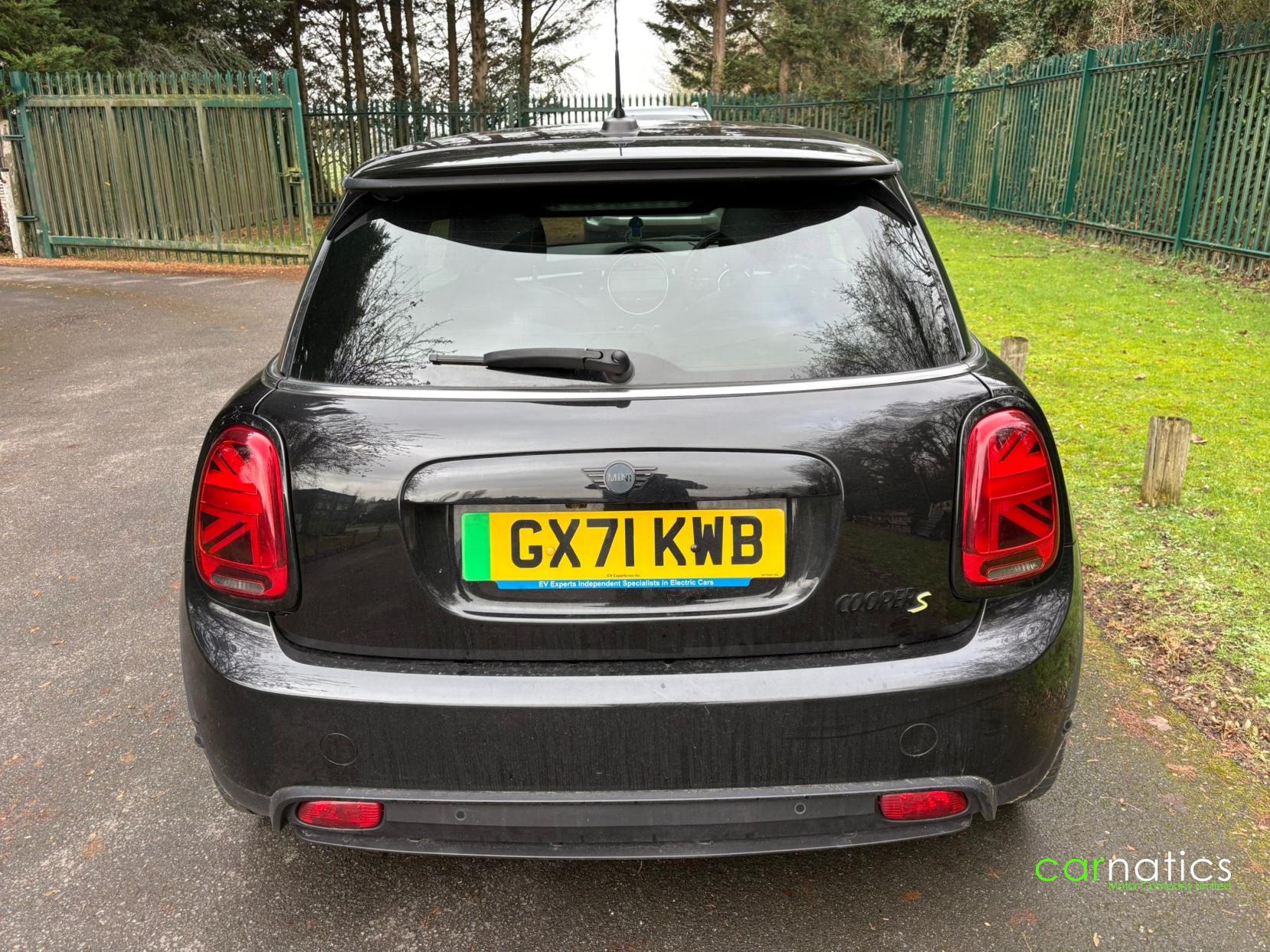 MINI Electric Hatch Cooper SE 32.6kWh Level 3 Hatchback 3dr Electric Auto (184 ps)