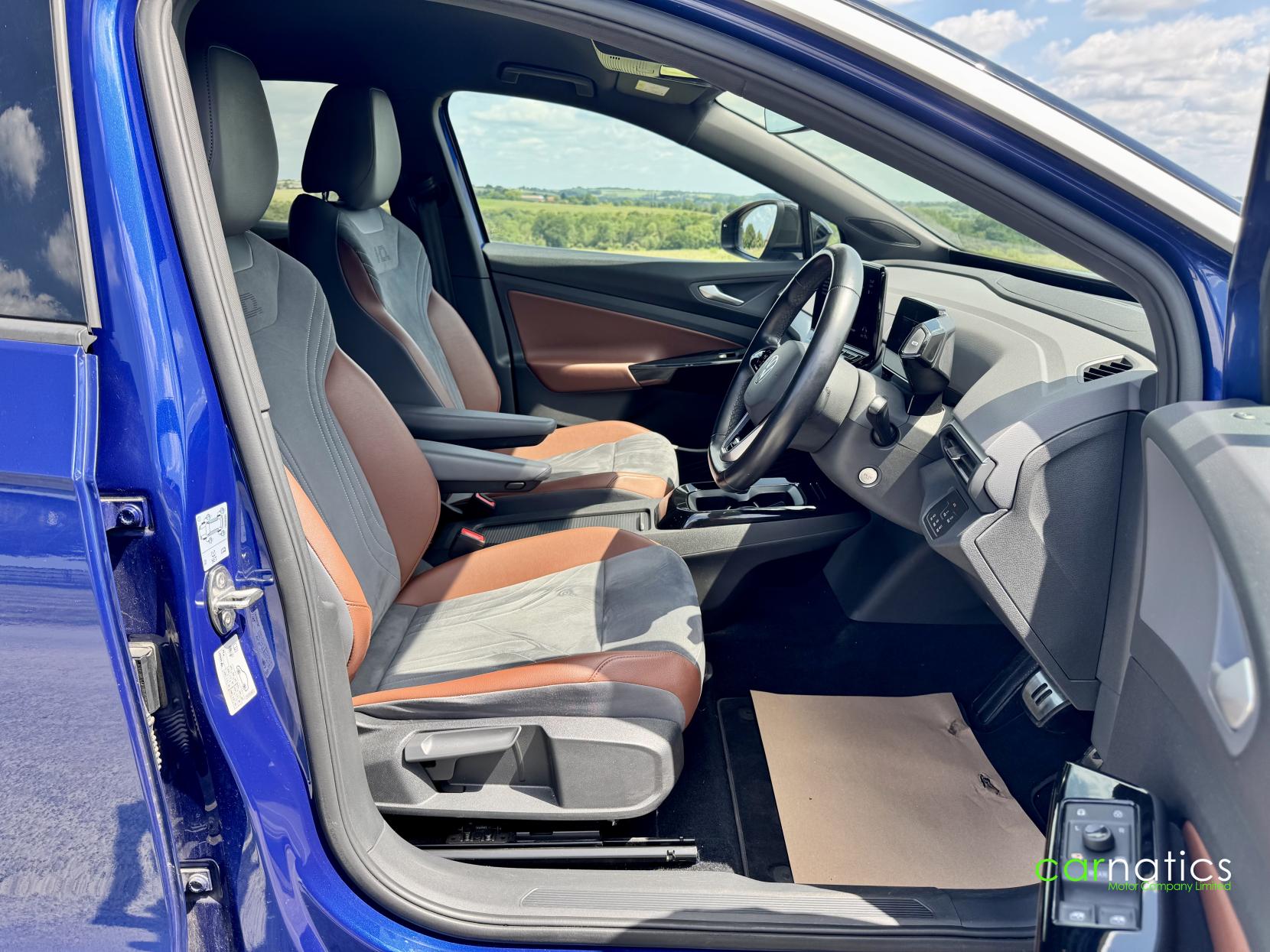 Volkswagen ID.4 Pro Performance 77kWh 1ST Edition SUV 5dr Electric Auto (204 ps)