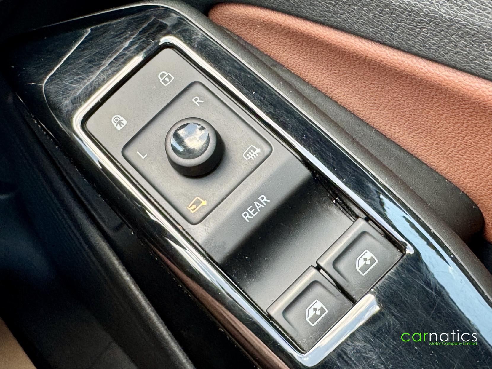 Volkswagen ID.4 Pro Performance 77kWh 1ST Edition SUV 5dr Electric Auto (204 ps)