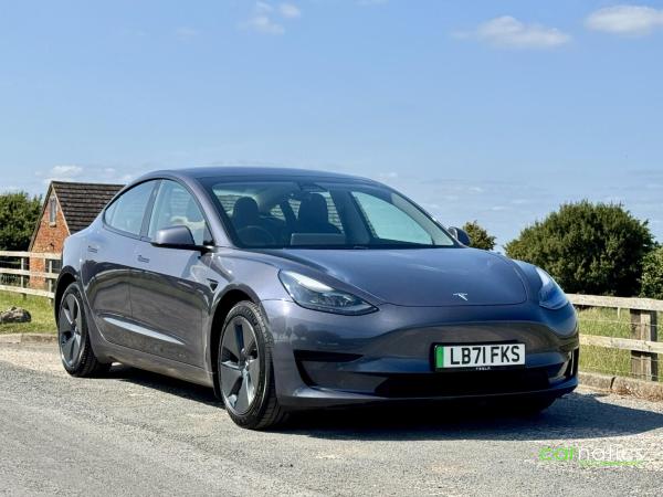 Tesla Model 3 Standard Range Plus Saloon 4dr Electric Auto RWD (241 bhp)