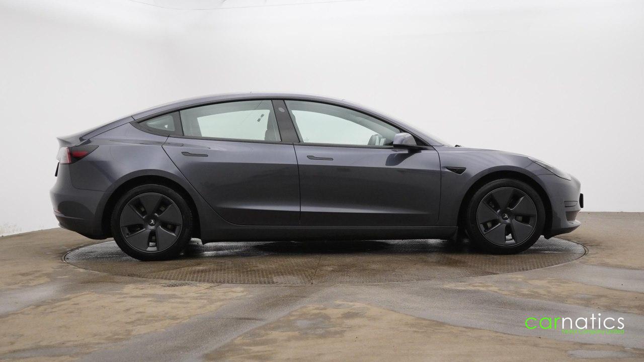 Tesla Model 3 Standard Range Plus Saloon 4dr Electric Auto RWD (241 bhp)