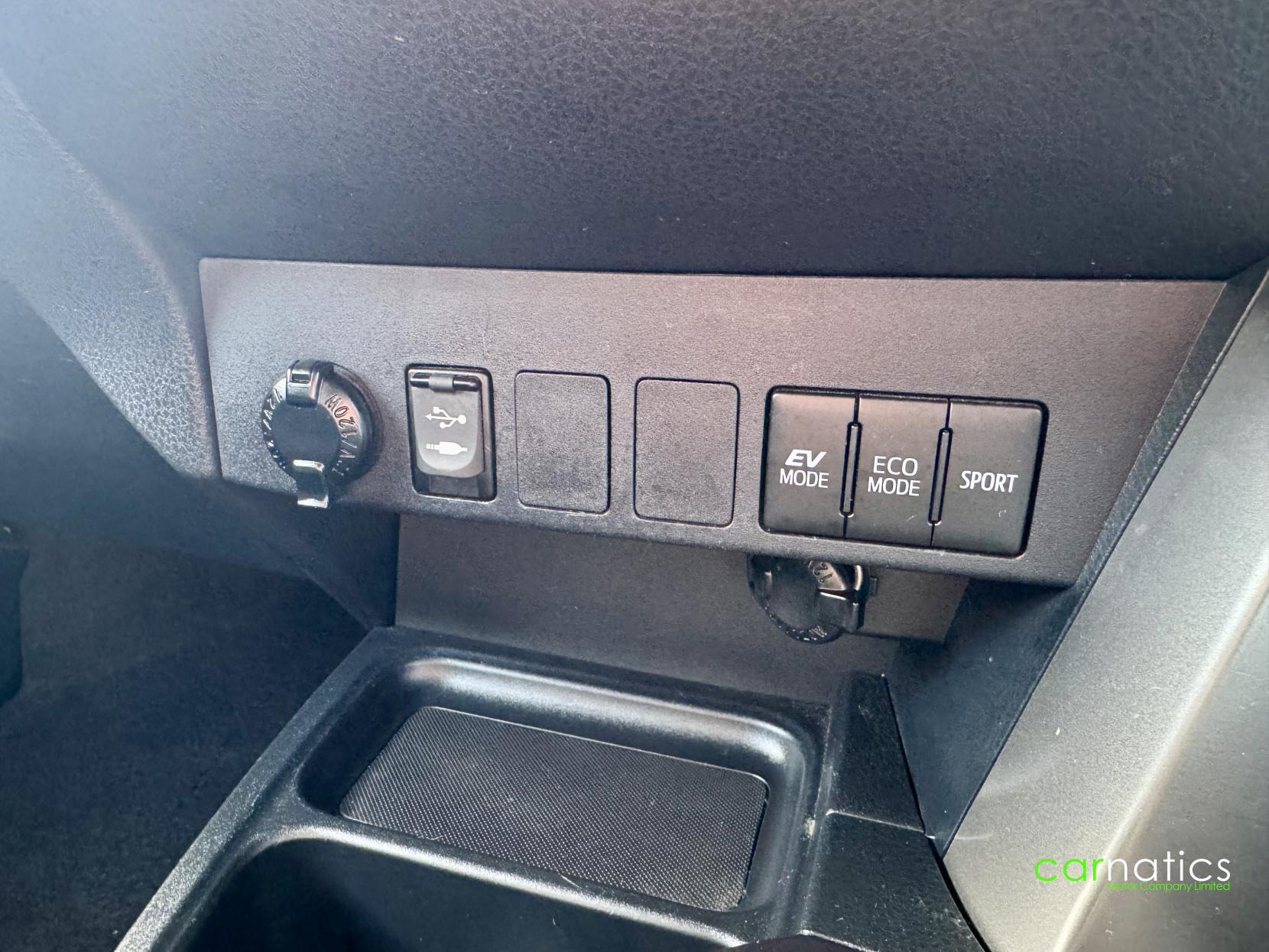 Toyota RAV4 2.5 VVT-h Icon Tech SUV 5dr Petrol Hybrid CVT Euro 6 (s/s) (197 ps)