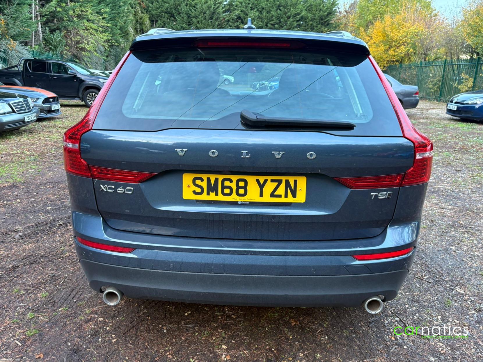 Volvo XC60 2.0 T5 Momentum Pro SUV 5dr Petrol Auto AWD Euro 6 (s/s) (250 ps)