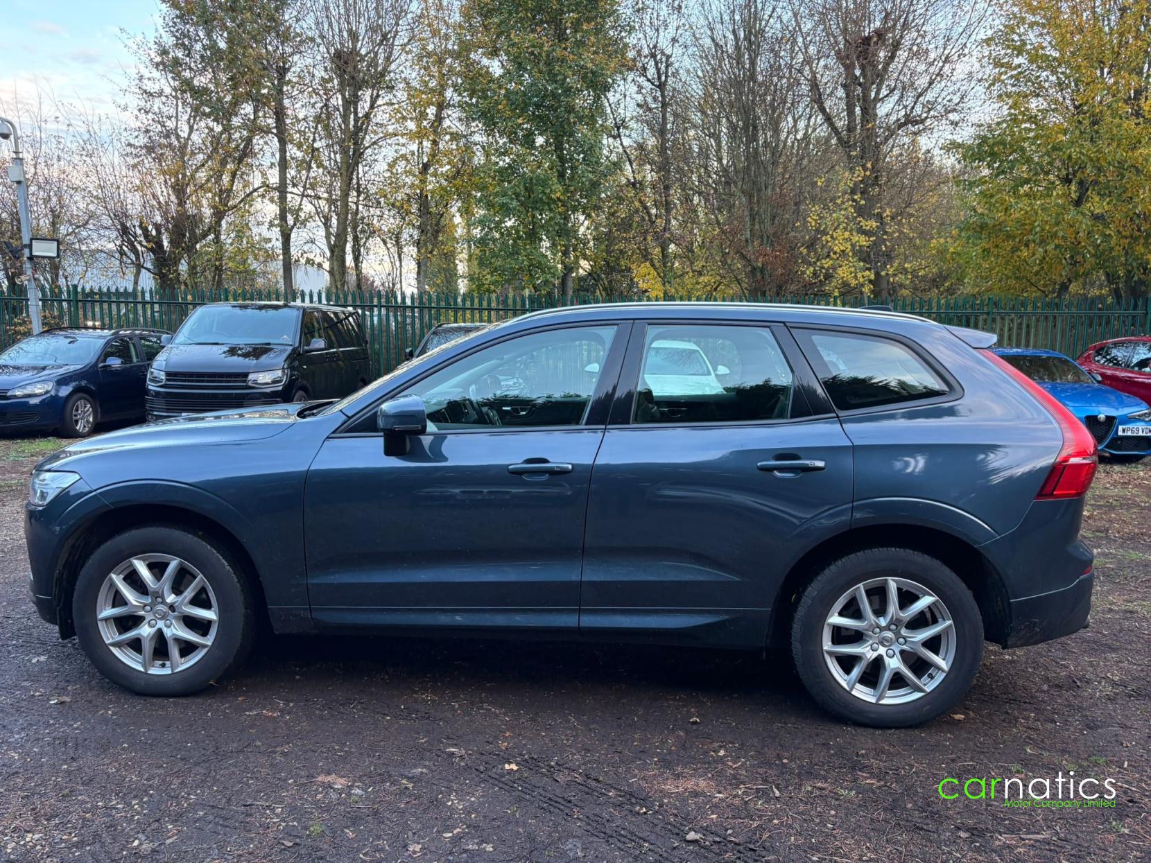 Volvo XC60 2.0 T5 Momentum Pro SUV 5dr Petrol Auto AWD Euro 6 (s/s) (250 ps)