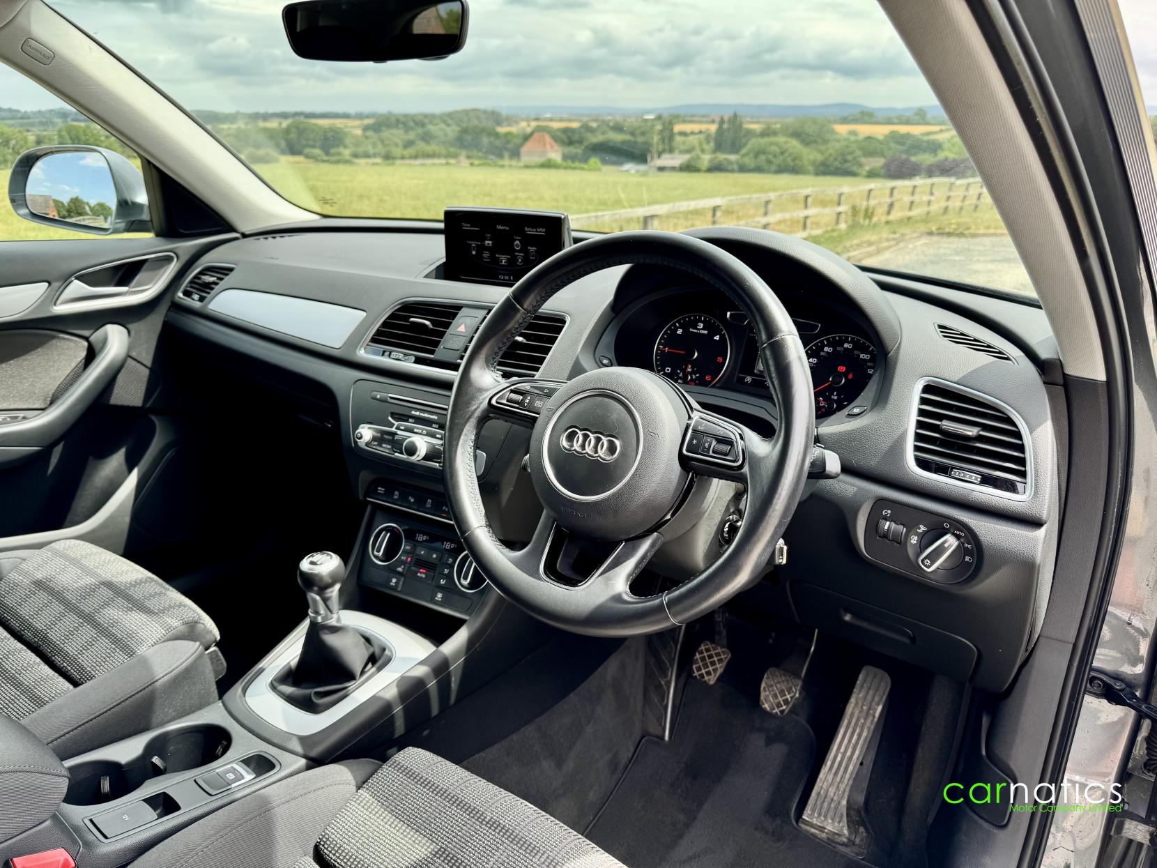 Audi Q3 2.0 TDI SE SUV 5dr Diesel Manual Euro 6 (s/s) (150 ps)