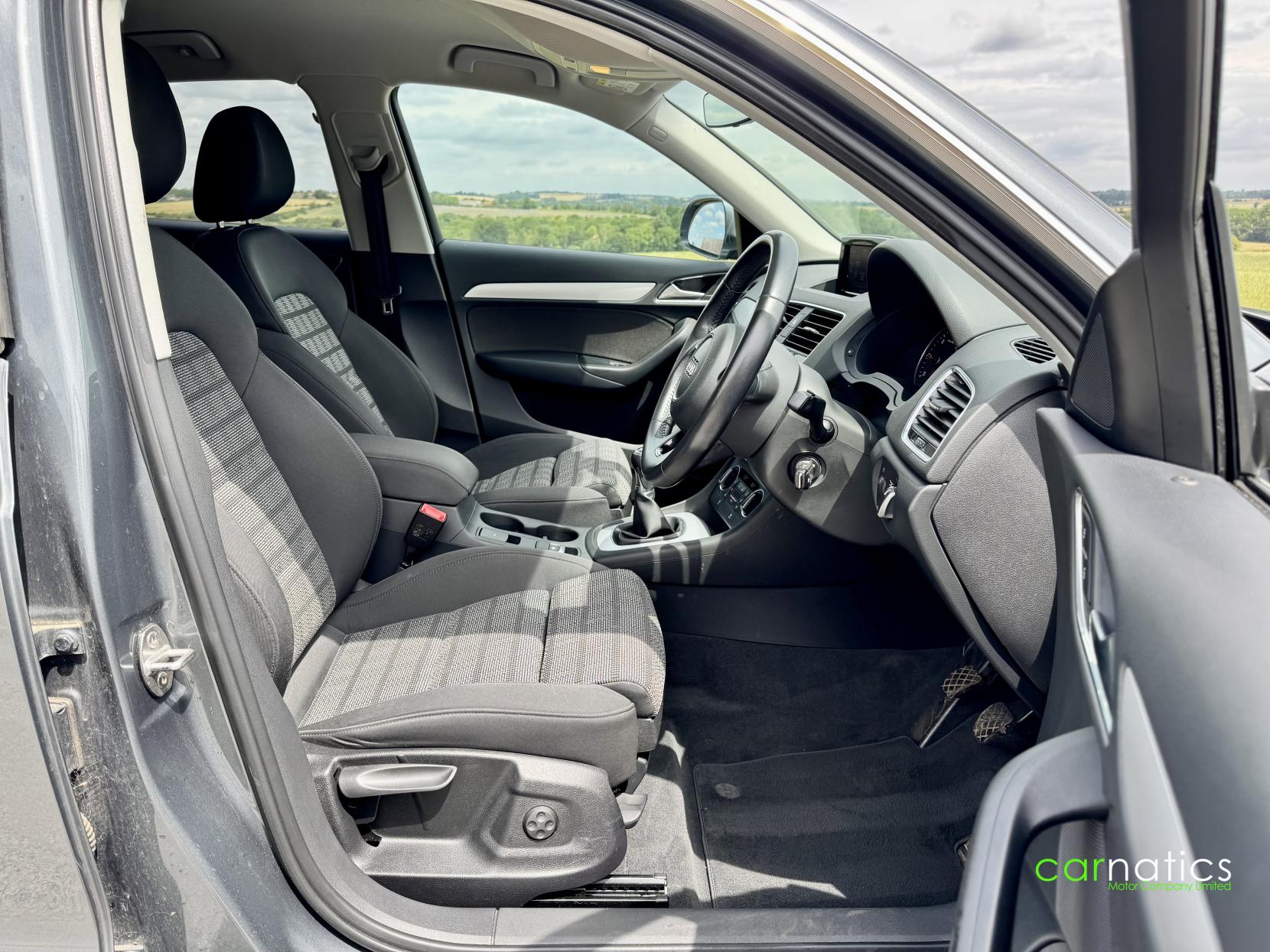 Audi Q3 2.0 TDI SE SUV 5dr Diesel Manual Euro 6 (s/s) (150 ps)