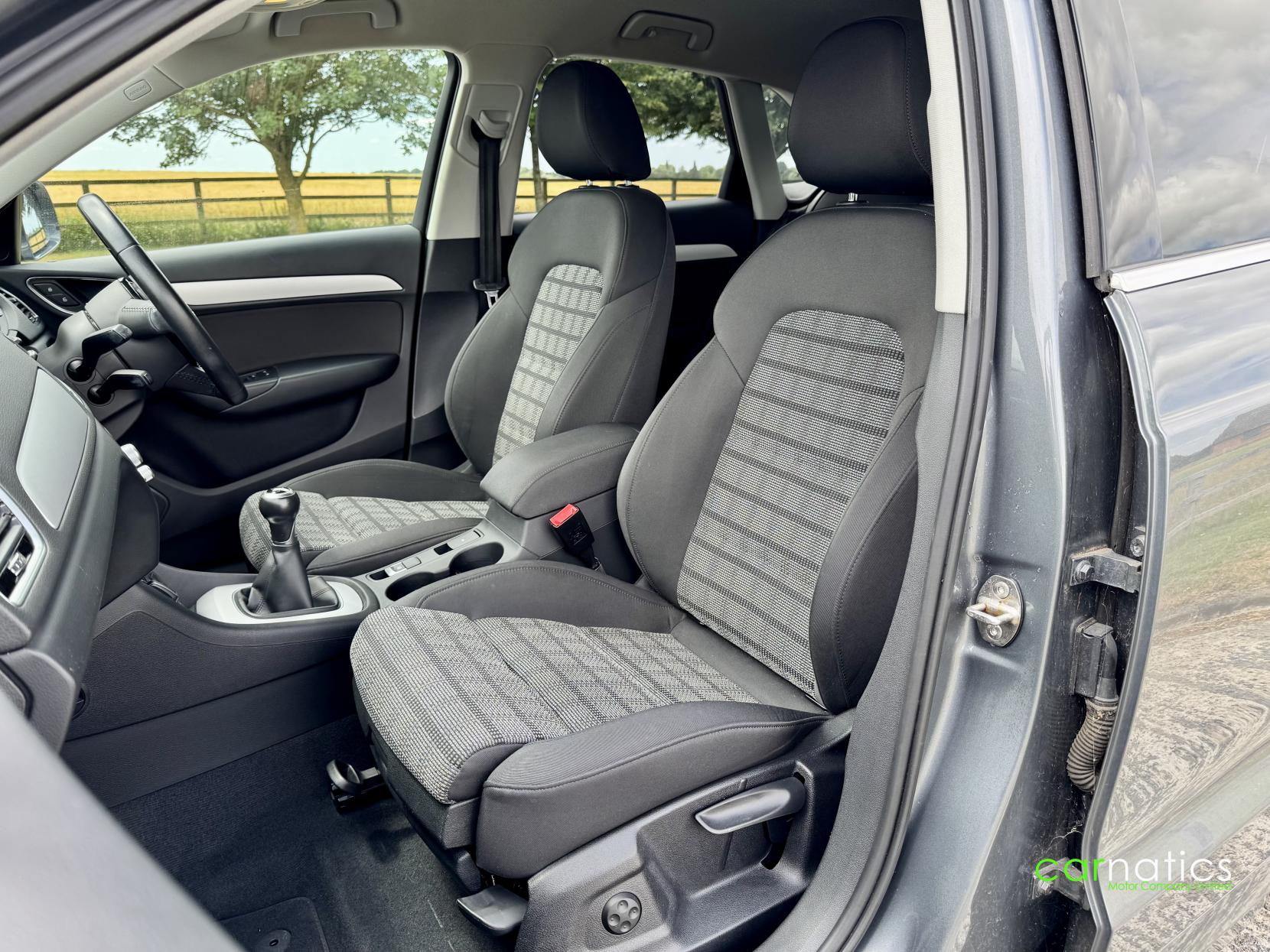 Audi Q3 2.0 TDI SE SUV 5dr Diesel Manual Euro 6 (s/s) (150 ps)
