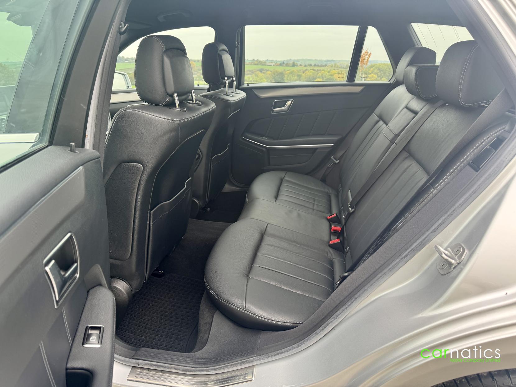 Mercedes-Benz E Class 2.1 E250 CDI SE Estate 5dr Diesel G-Tronic+ Euro 5 (s/s) (204 ps)