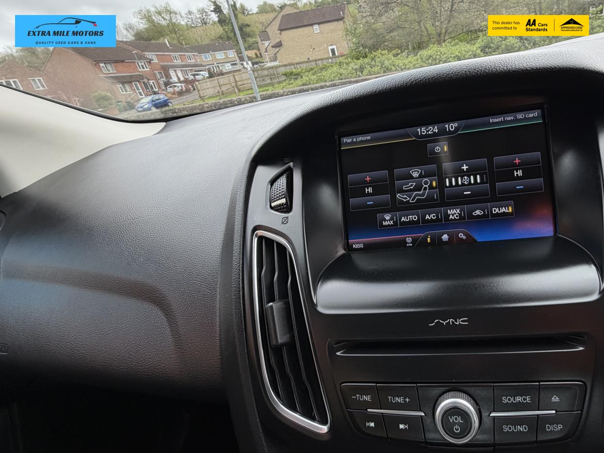 Ford Focus 1.0T EcoBoost Titanium Hatchback 5dr Petrol Manual Euro 6 (s/s) (125 ps)