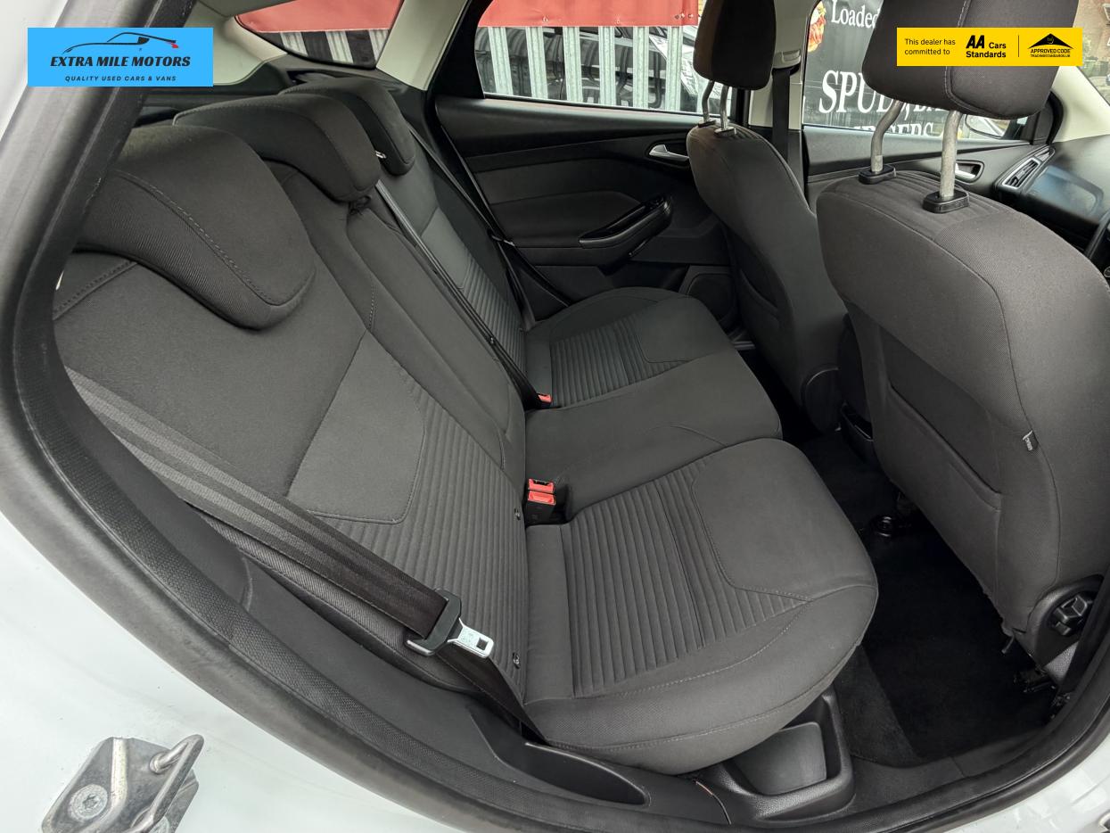Ford Focus 1.0T EcoBoost Titanium Hatchback 5dr Petrol Manual Euro 6 (s/s) (125 ps)