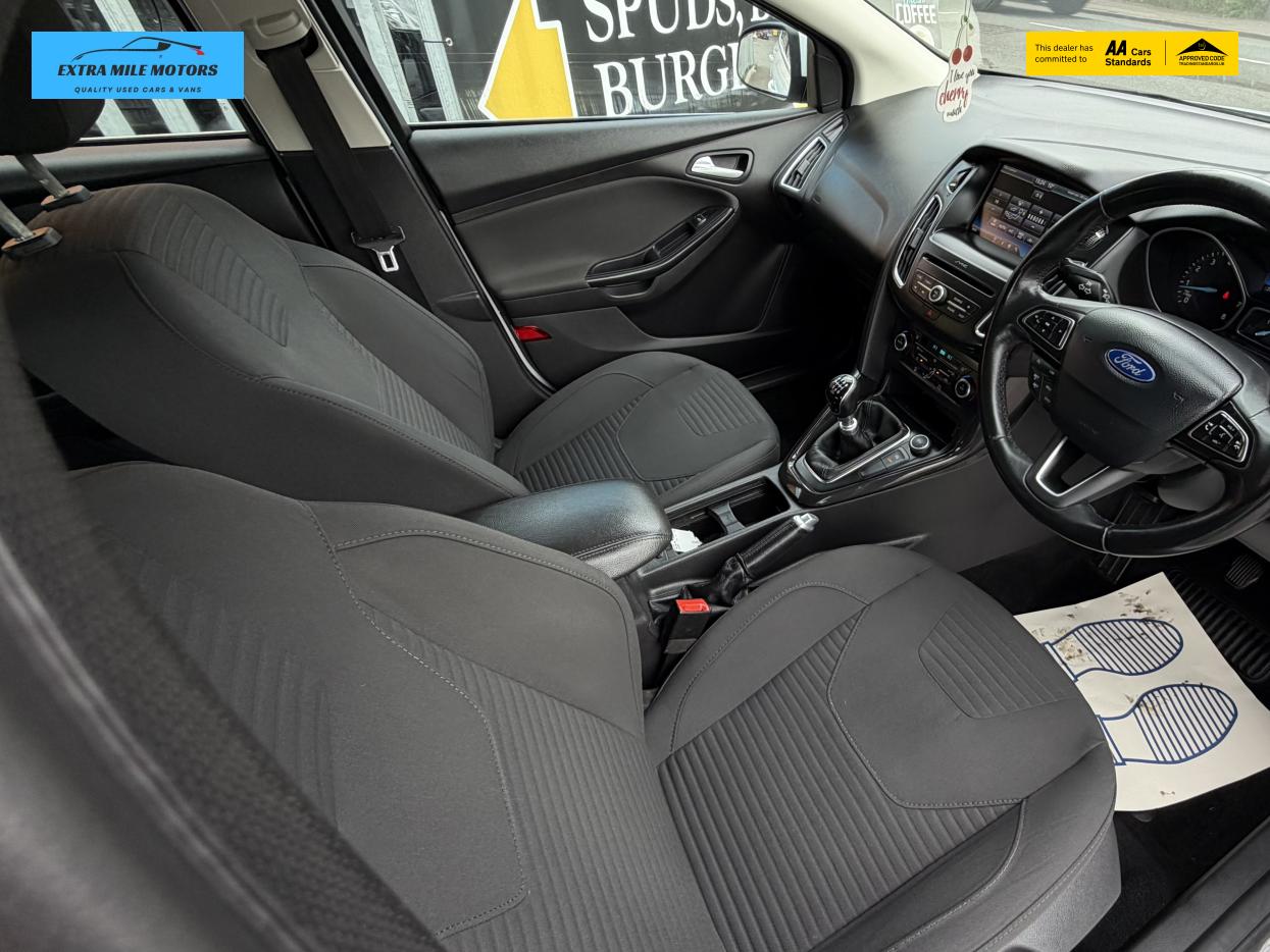 Ford Focus 1.0T EcoBoost Titanium Hatchback 5dr Petrol Manual Euro 6 (s/s) (125 ps)