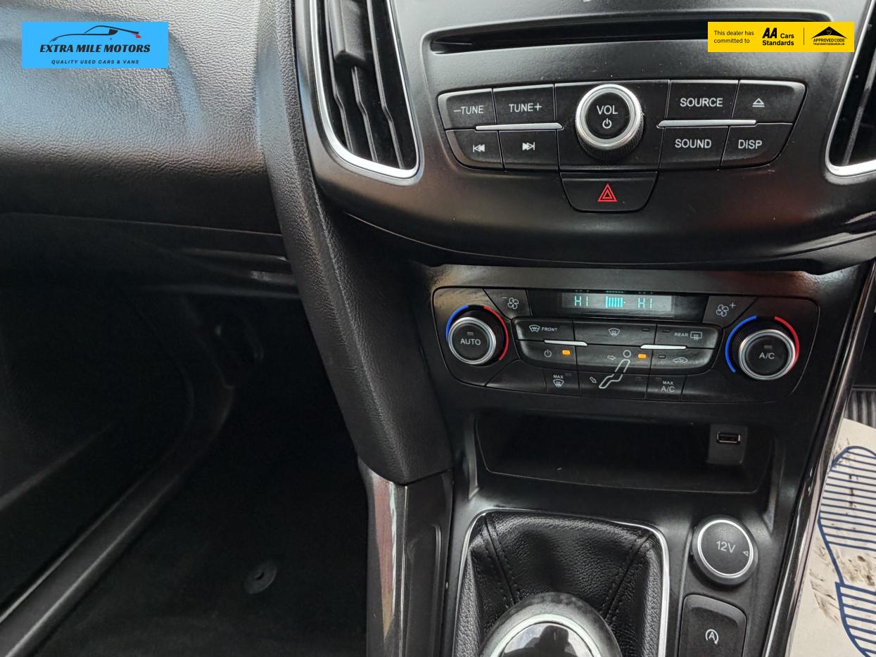 Ford Focus 1.0T EcoBoost Titanium Hatchback 5dr Petrol Manual Euro 6 (s/s) (125 ps)