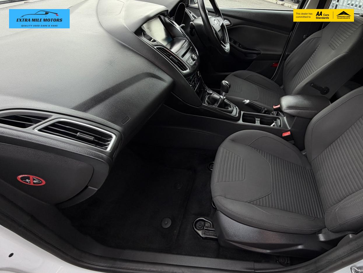 Ford Focus 1.0T EcoBoost Titanium Hatchback 5dr Petrol Manual Euro 6 (s/s) (125 ps)