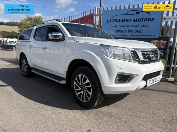 Nissan Navara 2.3 dCi Tekna Pickup Double Cab 4dr Diesel Manual 4WD Euro 5 (190 ps)