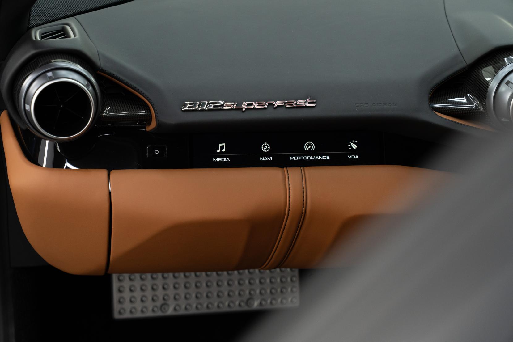 Ferrari 812 Superfast 6.5 V12 Coupe 2dr Petrol F1 DCT Euro 6 (s/s) (800 ps)